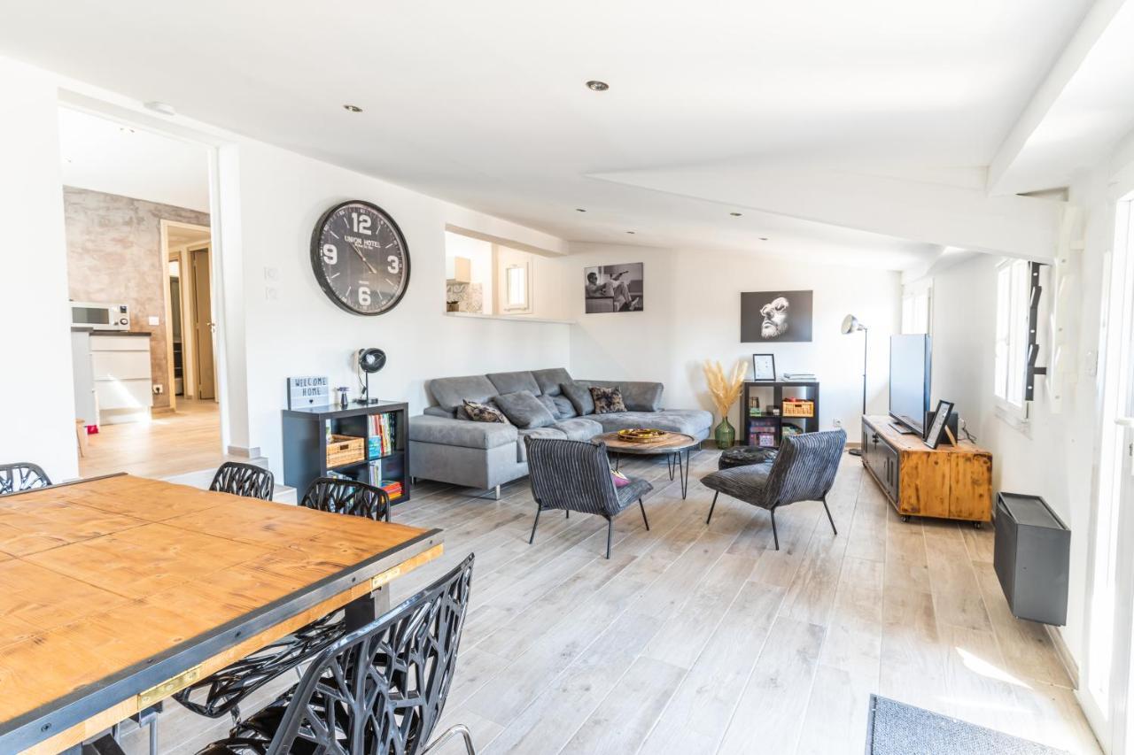 Superbe Appartement Avec Terrasse Sur Les Toits Manosque Exterior foto